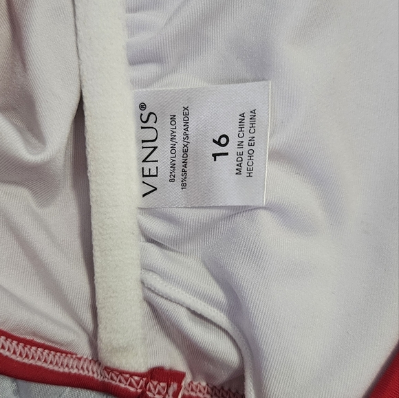 Venus red bikini top, size 16 - Picture 3 of 3